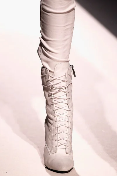 Look 24